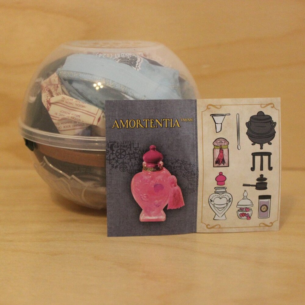 MGA's Miniverse Harry Potter Make It Mini Potions - Amortentia